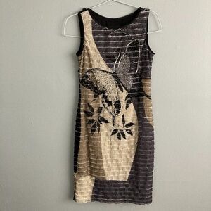 Frank Lyman Texture Dress
Sleeveless Size 6 Floral
Neutrals Paper Tag Butterfly